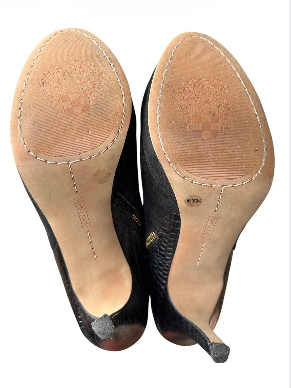 Vince Camuto Elvin Stiletto Booties Black Suede Textured Snake Excellent 9.5 - Picture 6 of 9